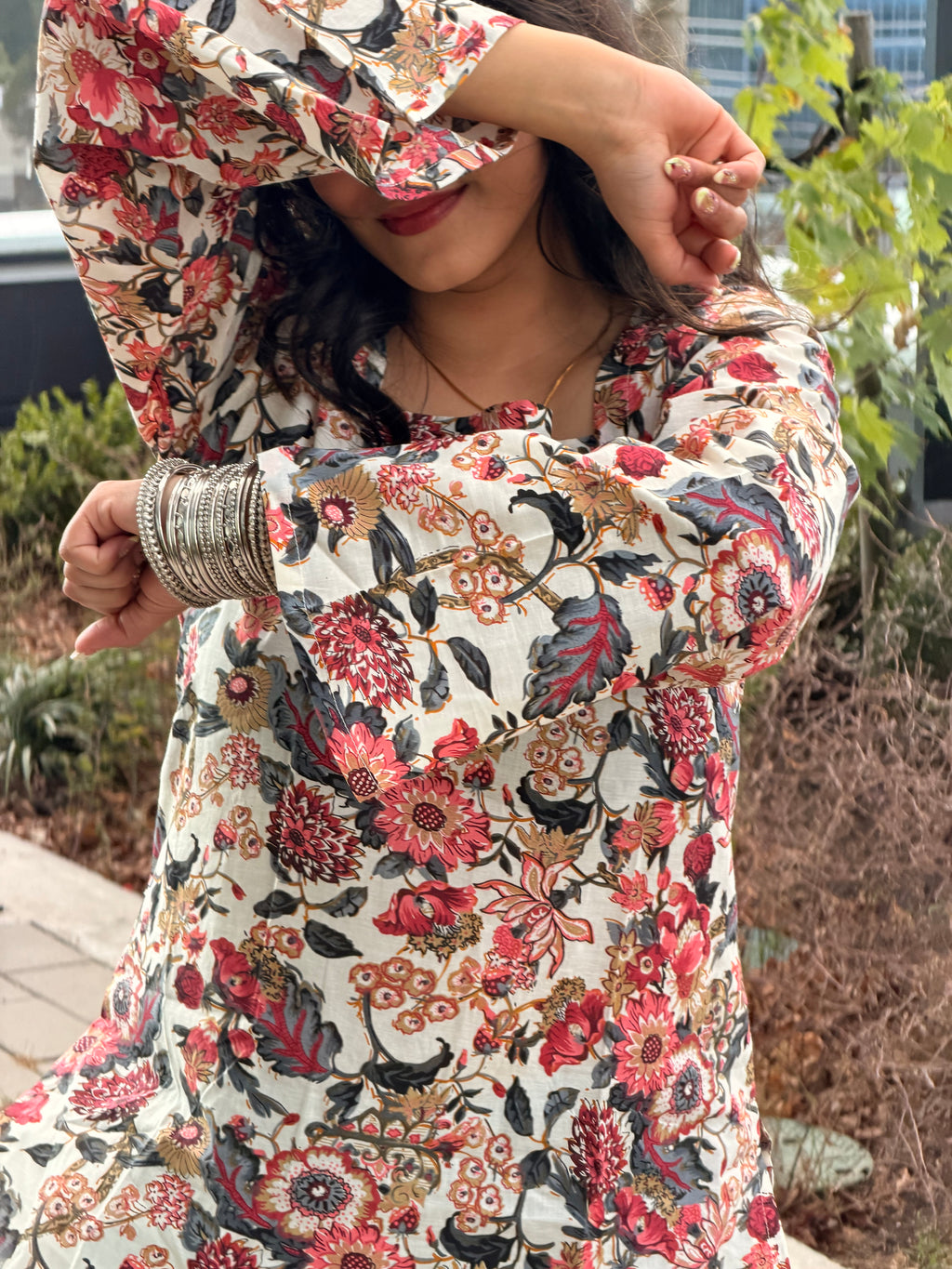 ￼ Graceful, diva Kurti ￼