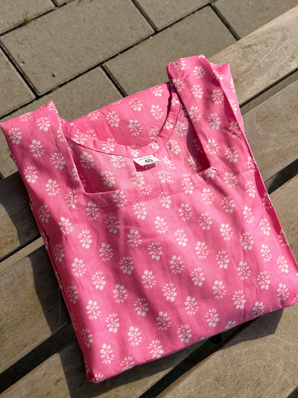 Pink blossom, Kurti￼