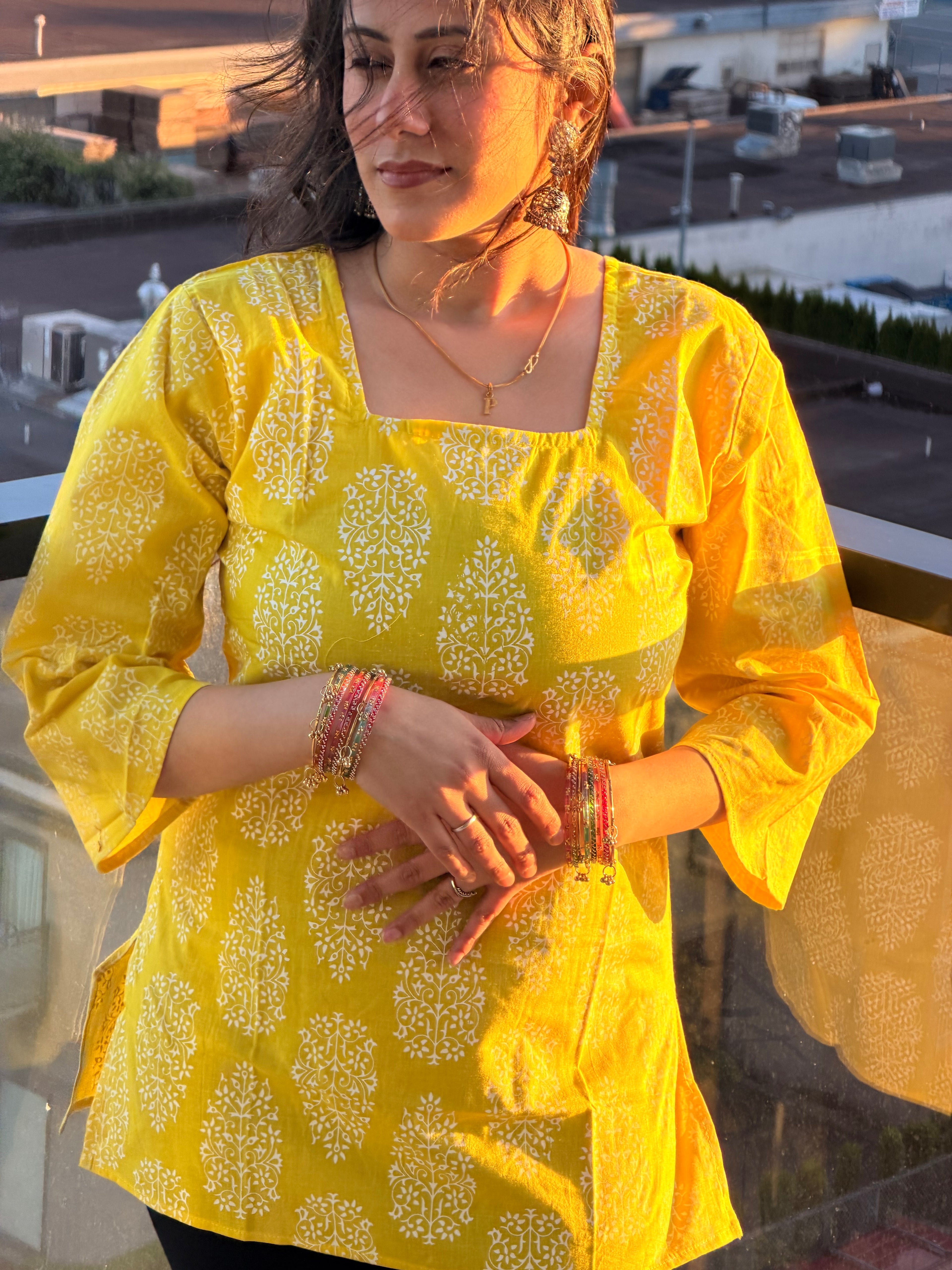 Sunshine Kurti