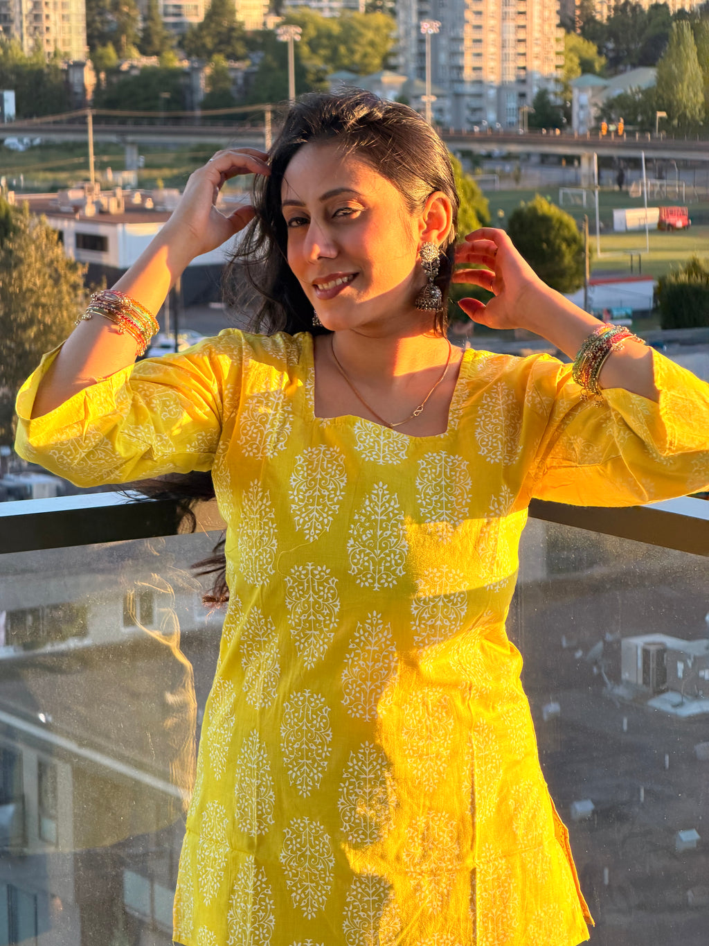 Sunshine Kurti