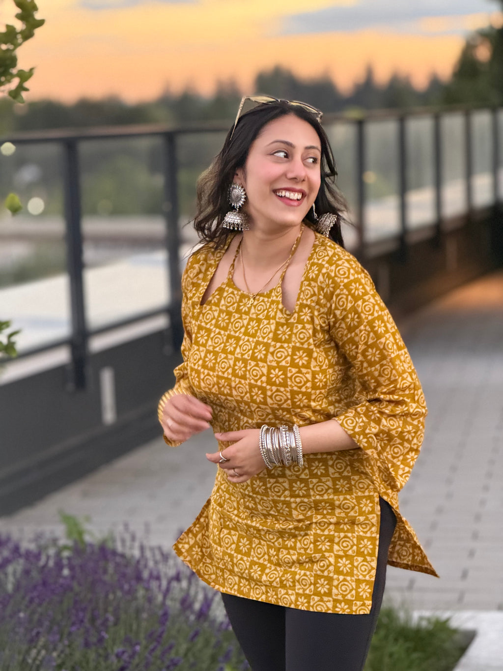 Madhubala Kurti
