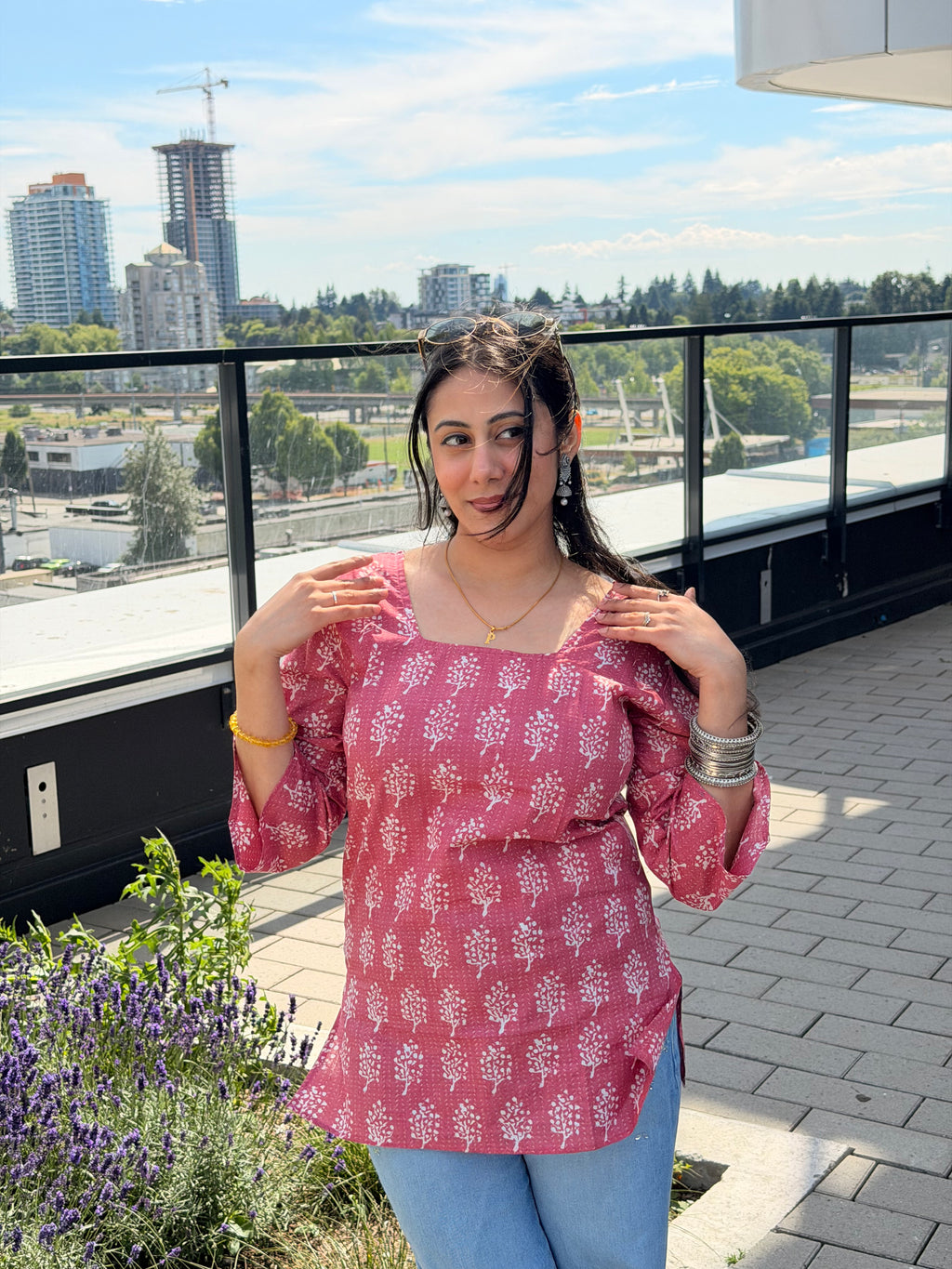 Pinki hai dil valo ki Kurti