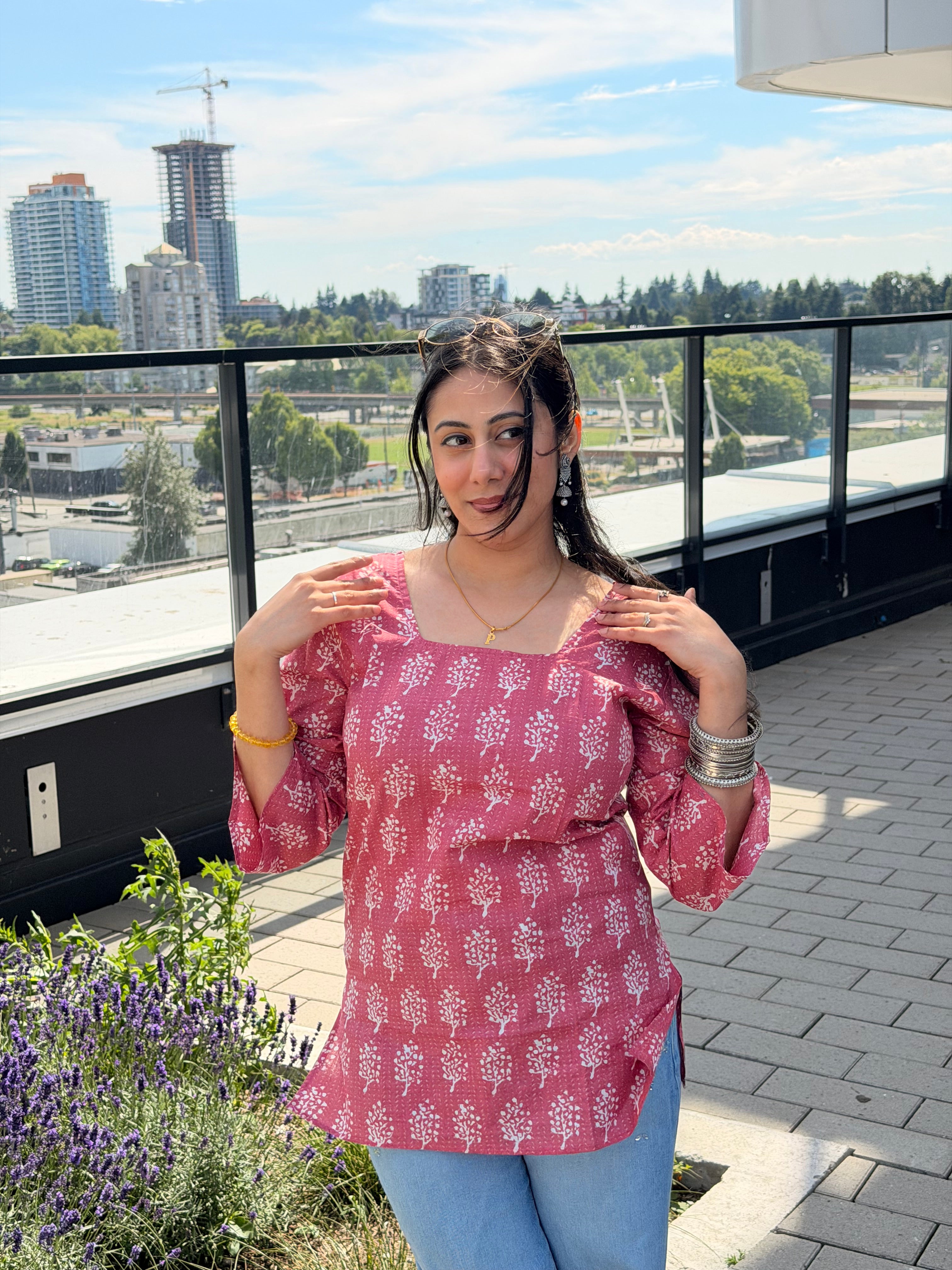 Pinki hai dil valo ki Kurti