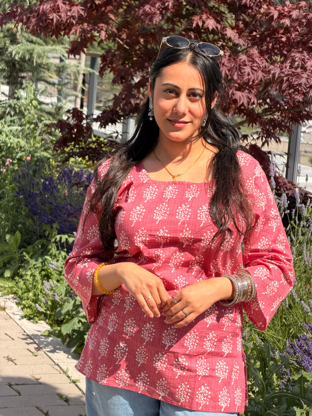 Pinki hai dil valo ki Kurti